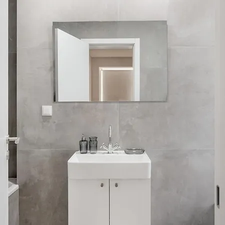 Ab10 Modern With Ac And Balcony * Lisboa