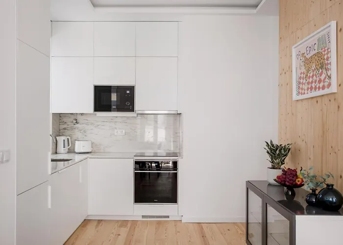 Ab10 Modern With Ac And Balcony Apartment